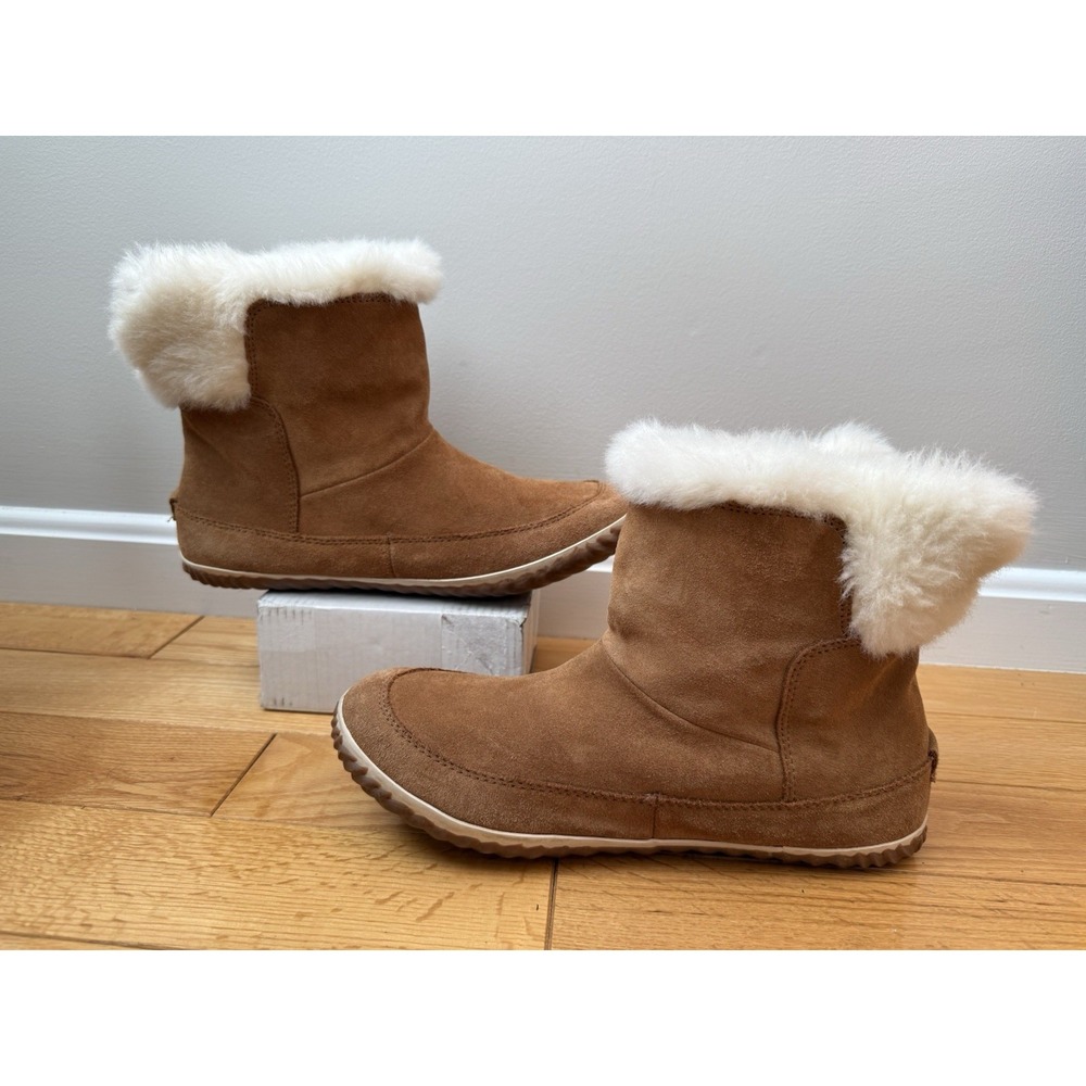 Sorel Women's Out N About Suede Bootie-Sz 11- Elk Tan Faux Fur Water Resistant - Picture 2 of 8